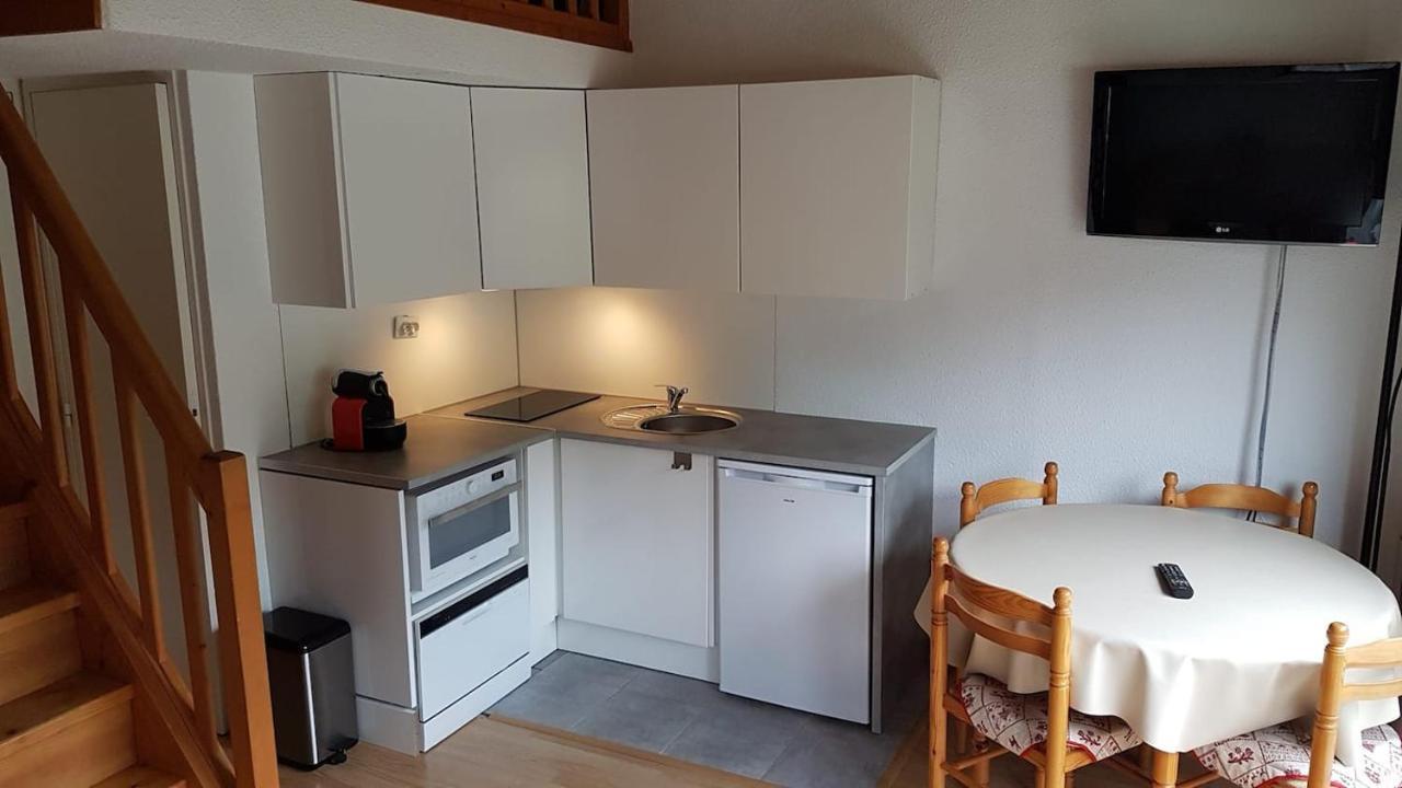 Red Apple Carroz Duplex De Charme Wifi Parking Balcon Tv Ski-Bus Les Carroz d'Araches Dış mekan fotoğraf